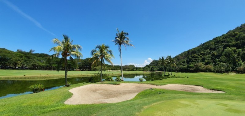 말레이시아 가람부나이CC